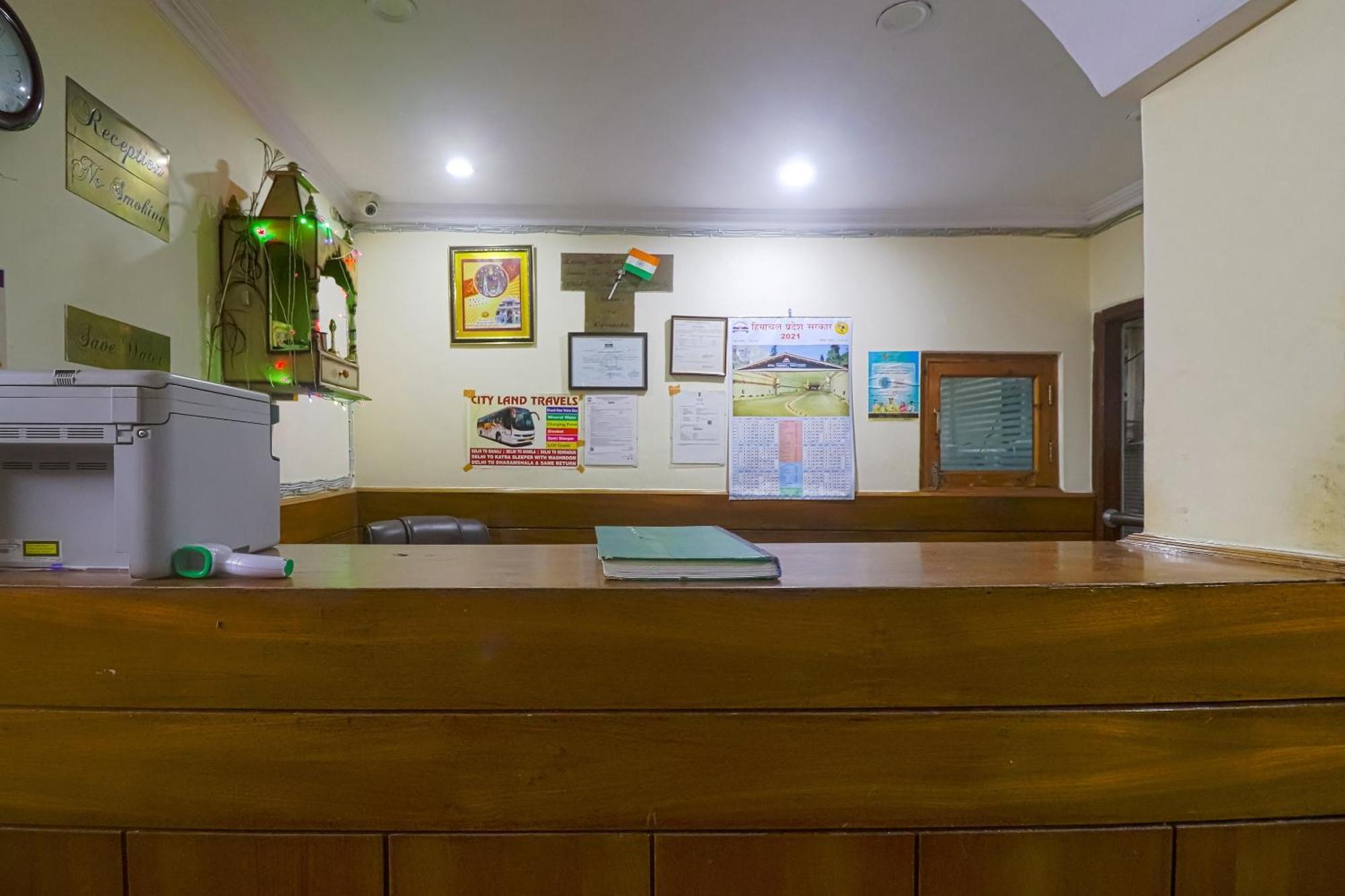 Flagship Hotel Yadgar Shimla Exterior foto